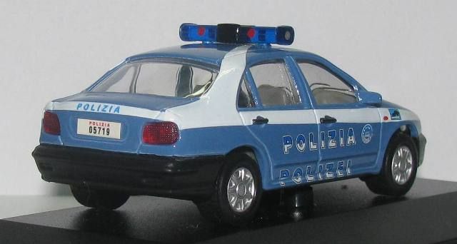 Italy - Polizia Pol-it016-1_zps764b2c3b