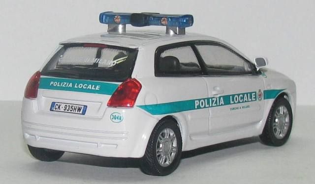 Italy - Polizia Pol-it040-1_zps081050c3