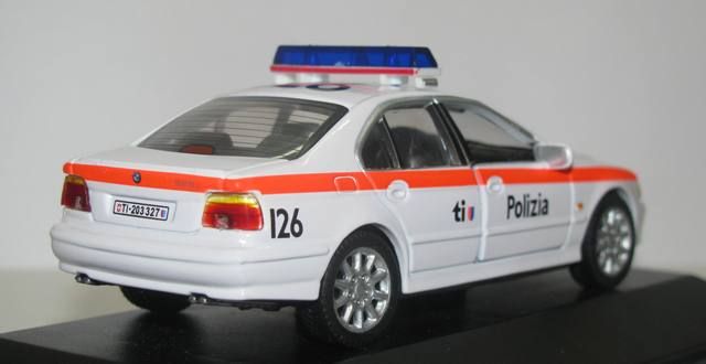 Switzerland - Polizei (Polizia) Nsn066-1_zps1cc2e7c5
