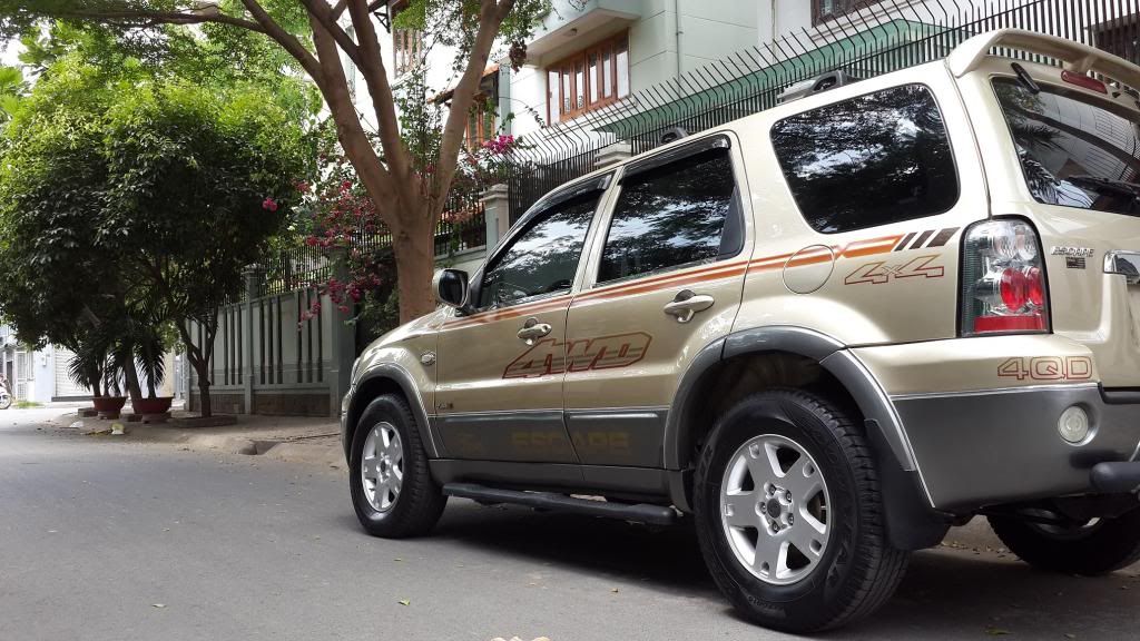 Ford Escape 2.3L tuyệt đẹp cho anh en đi phượt ngày lễ đây - 6