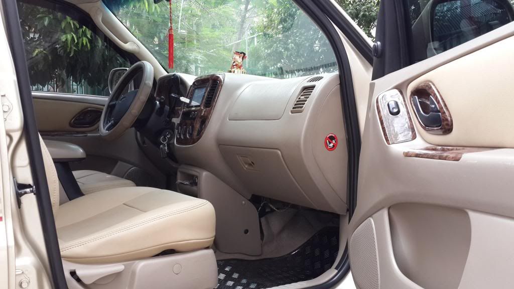 Ford Escape 2.3L tuyệt đẹp cho anh en đi phượt ngày lễ đây - 12